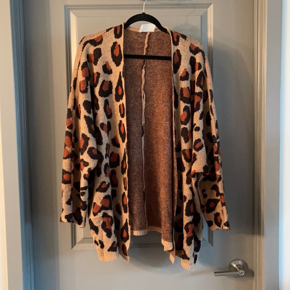 Leopard Cardi/Sweater